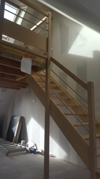 Pose d'escalier