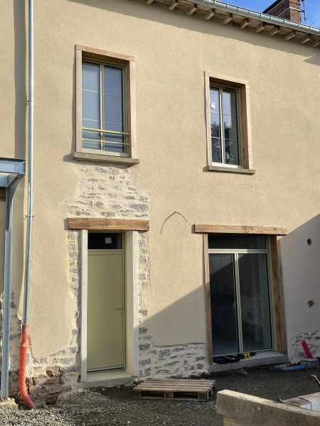 Pose de porte et fenêtres RAL Champagne Clair
