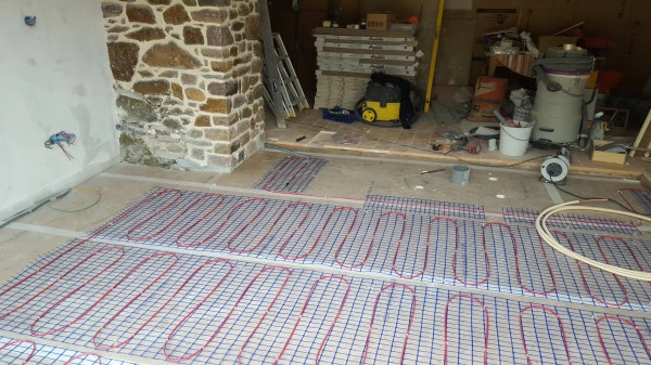 Mise en place d'un plancher chauffant électrique